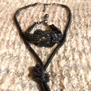 NWOT necklace with bracelet